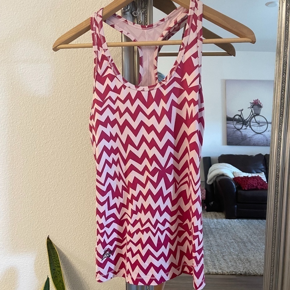 Nike Dry fit Tank size Small Virgin Active Logo